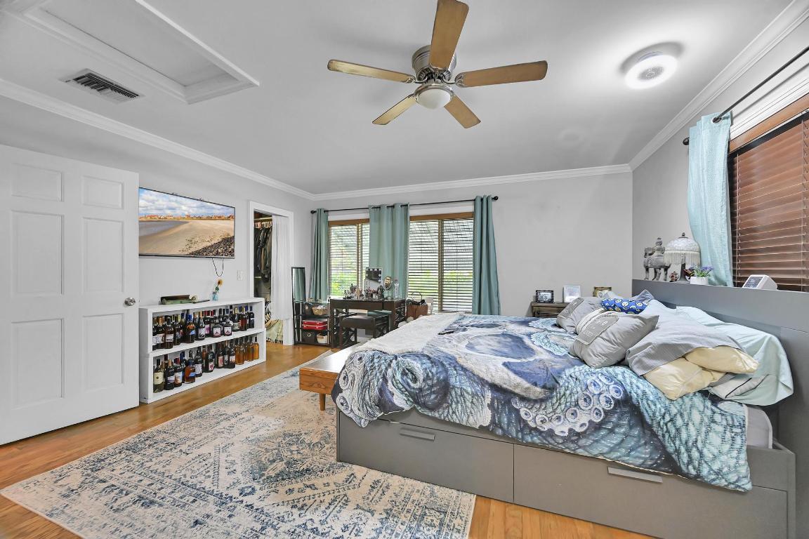 PINE GARDENS - Residential