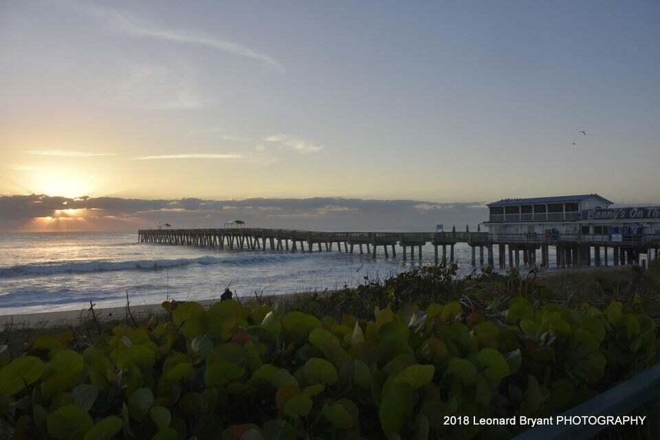 LAKE WORTH TOWN OF - Residential Lease