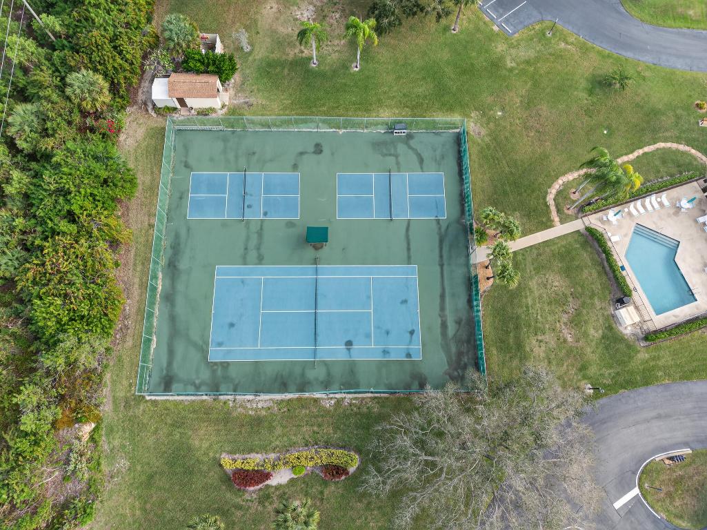 WILLIAMSBURG AT HERITAGE RIDGE CONDO - Residential