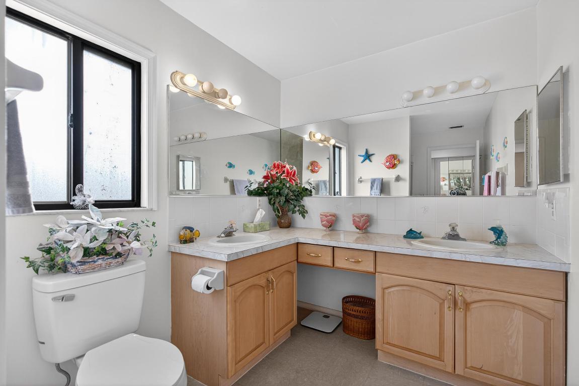 WILLIAMSBURG AT HERITAGE RIDGE CONDO - Residential