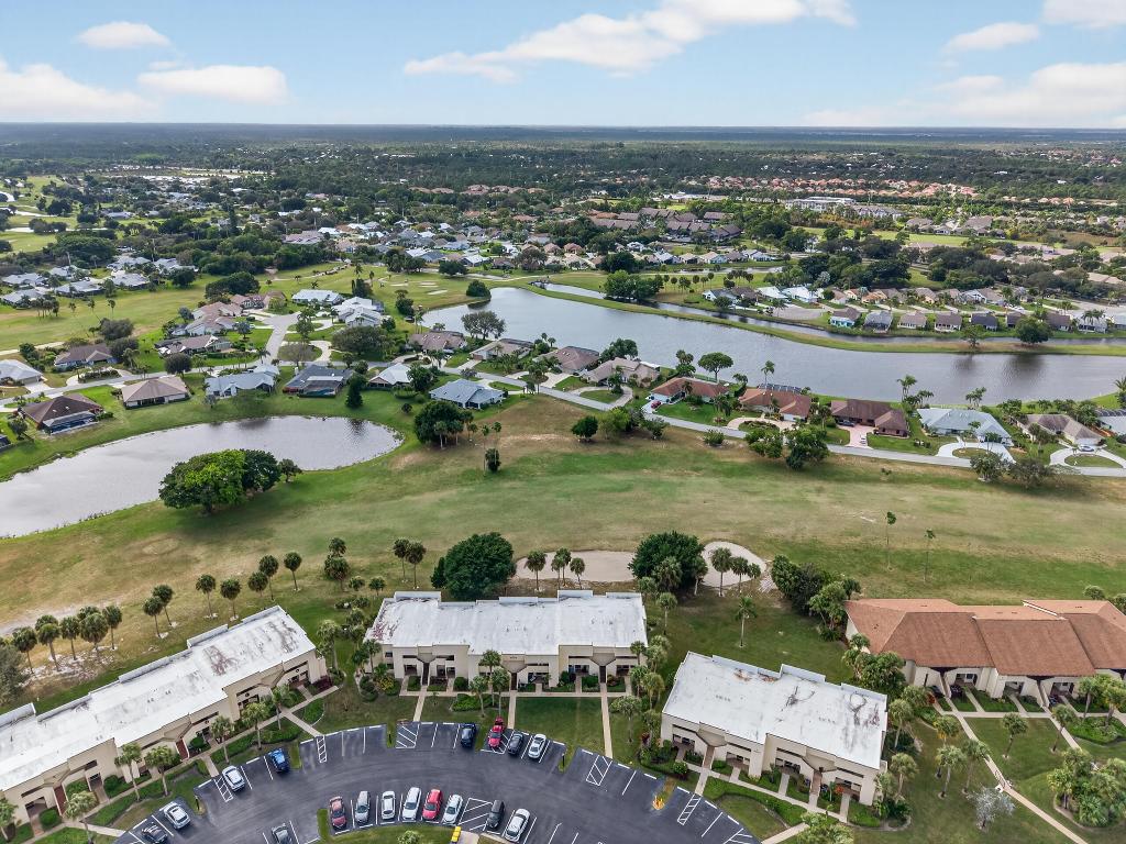 WILLIAMSBURG AT HERITAGE RIDGE CONDO - Residential