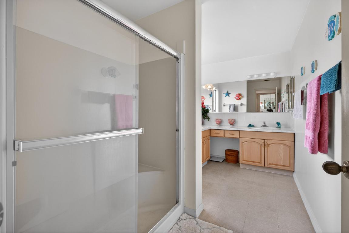 WILLIAMSBURG AT HERITAGE RIDGE CONDO - Residential