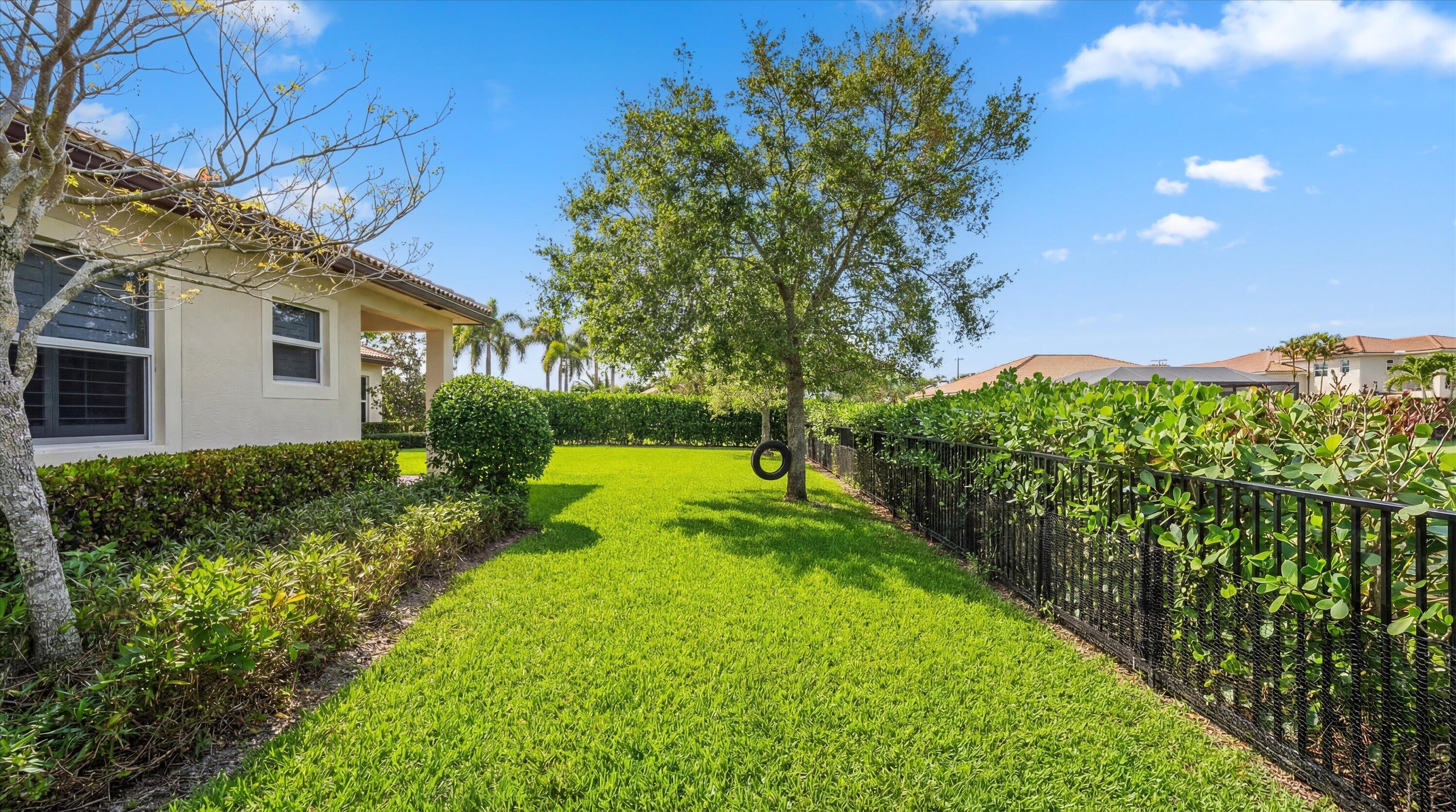 LOXAHATCHEE RESERVE - Residential