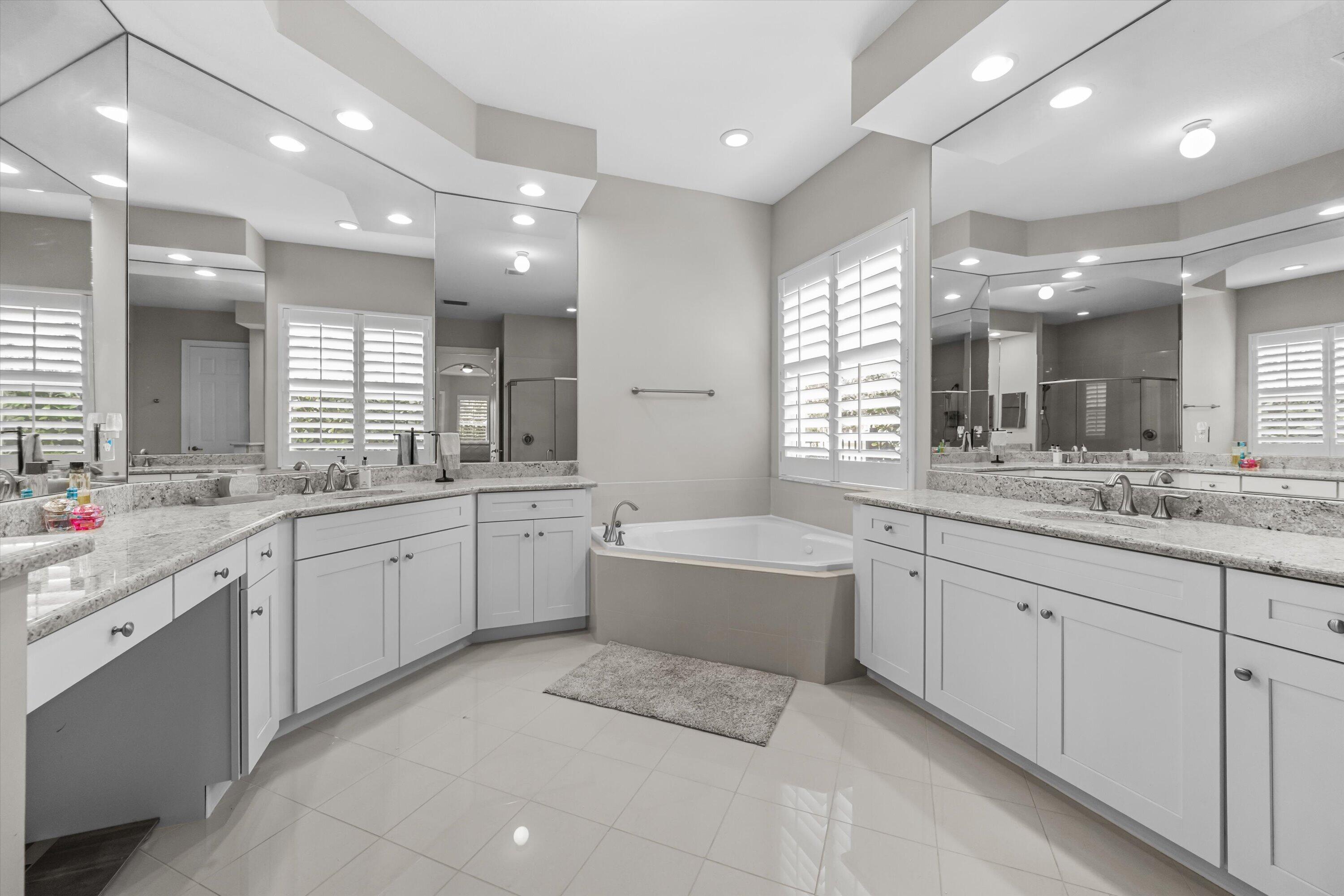 LOXAHATCHEE RESERVE - Residential