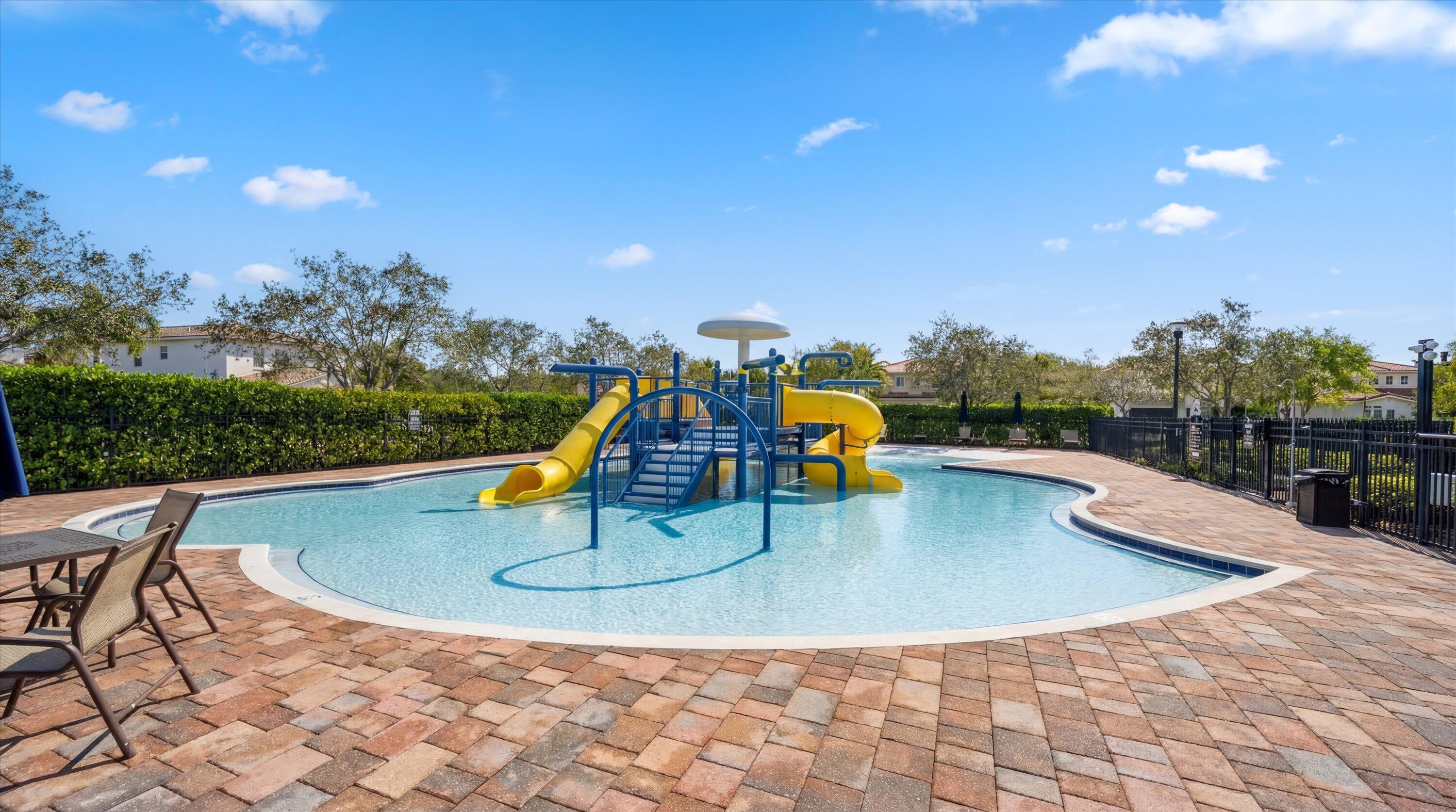 LOXAHATCHEE RESERVE - Residential