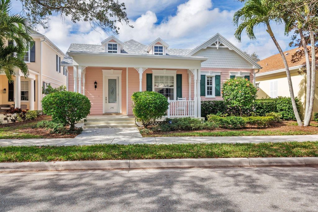 Photo of 242 New Haven Boulevard, Jupiter, FL 33458 (MLS # R10954981)