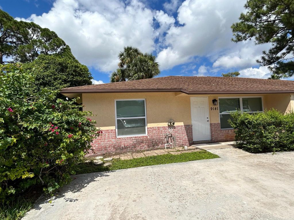 Photo of 9141 E Highland Pines Drive, Palm Beach Gardens, FL 33418 (MLS # R10915000)