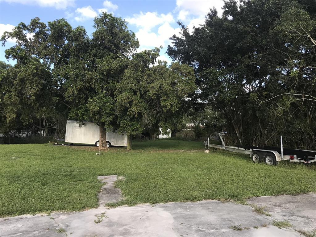 The Acreage - Residential