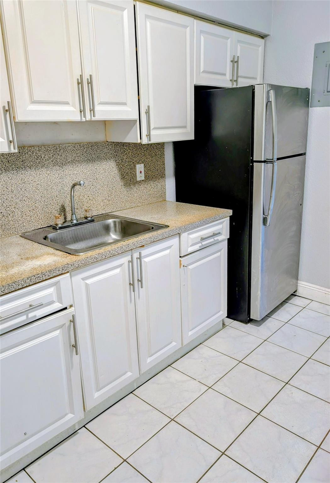 Sunrise Golf Village Sec - Residential Income