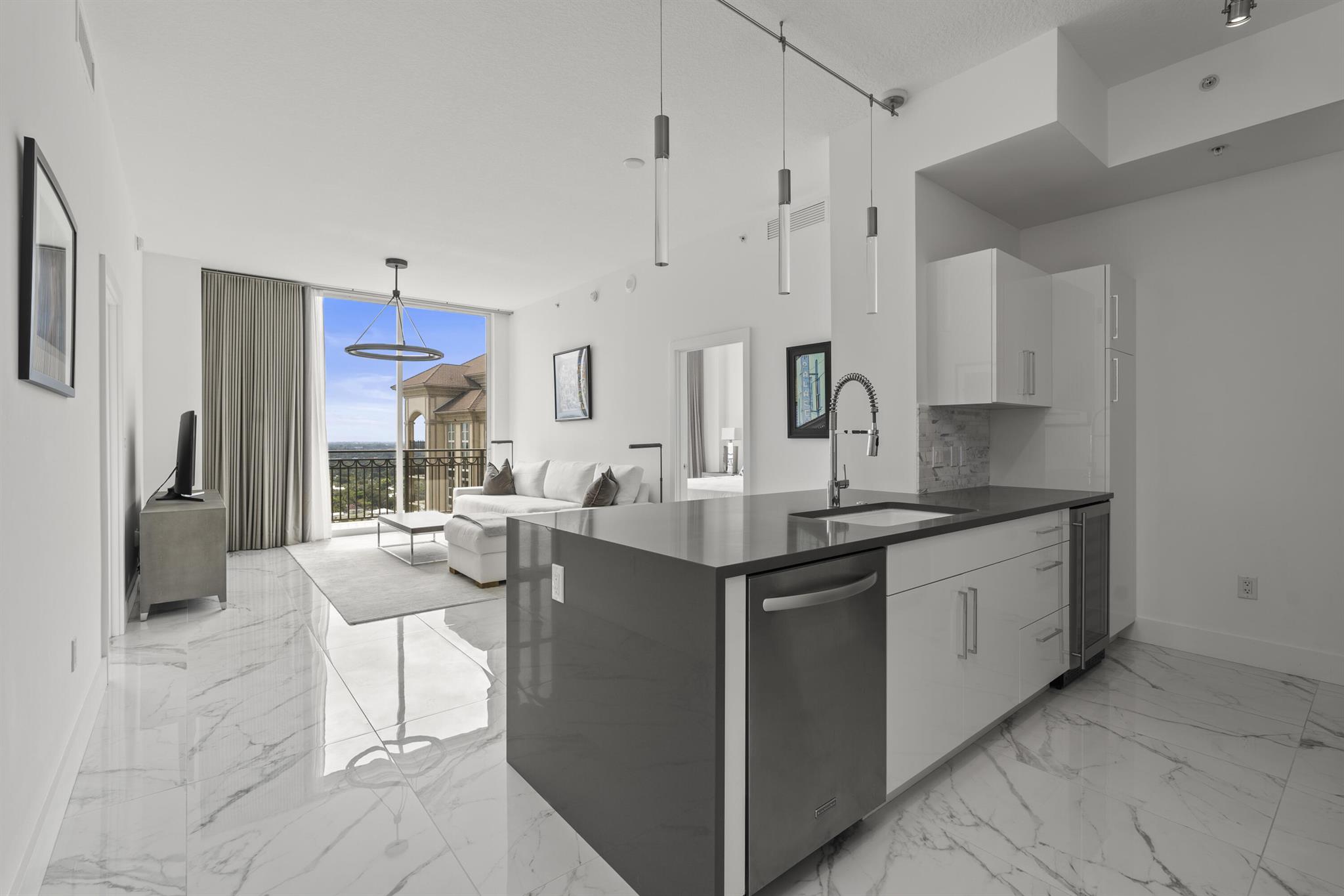 550 Okeechobee Boulevard Uph-03
