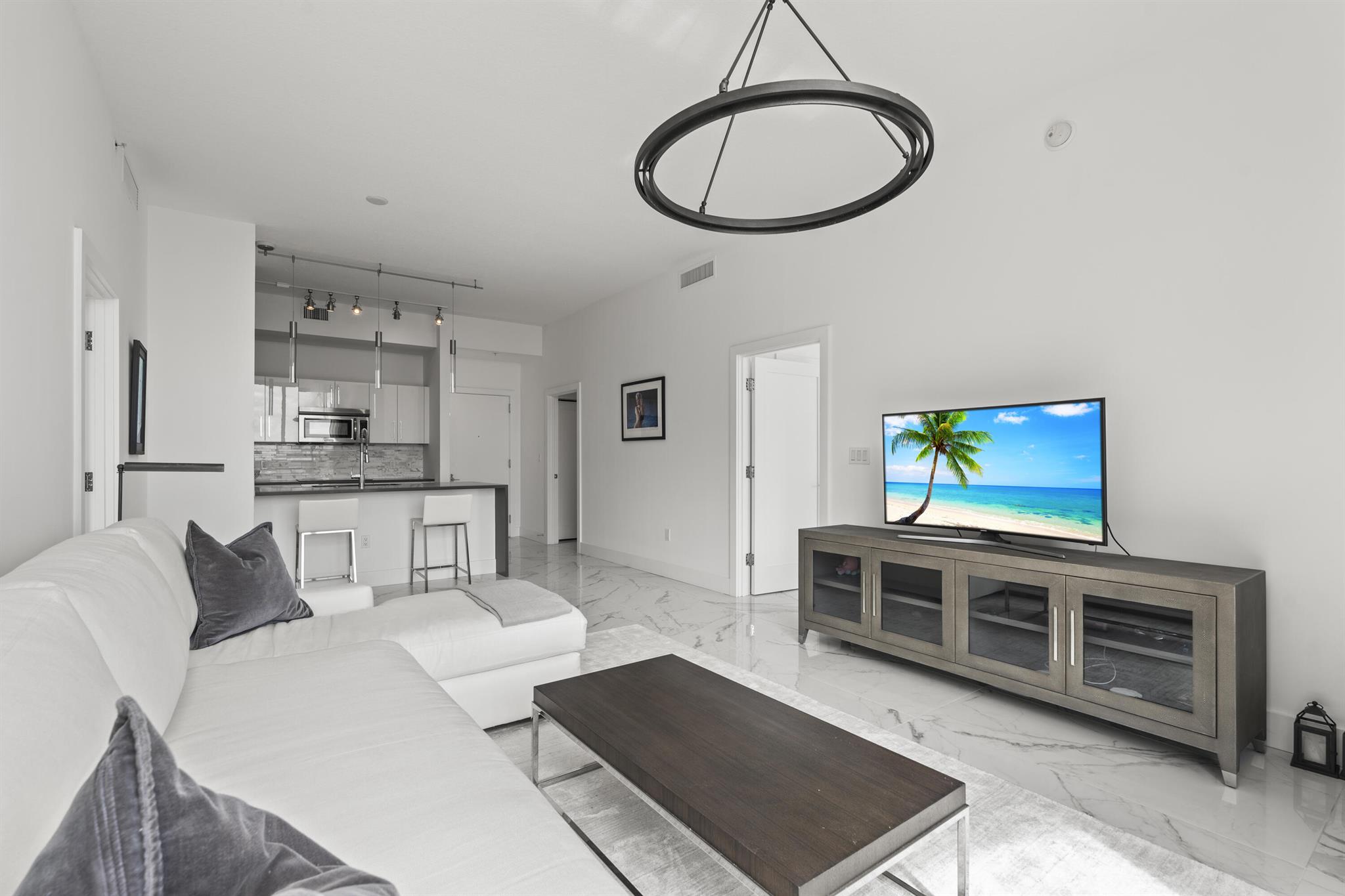 550 Okeechobee Boulevard Uph-03