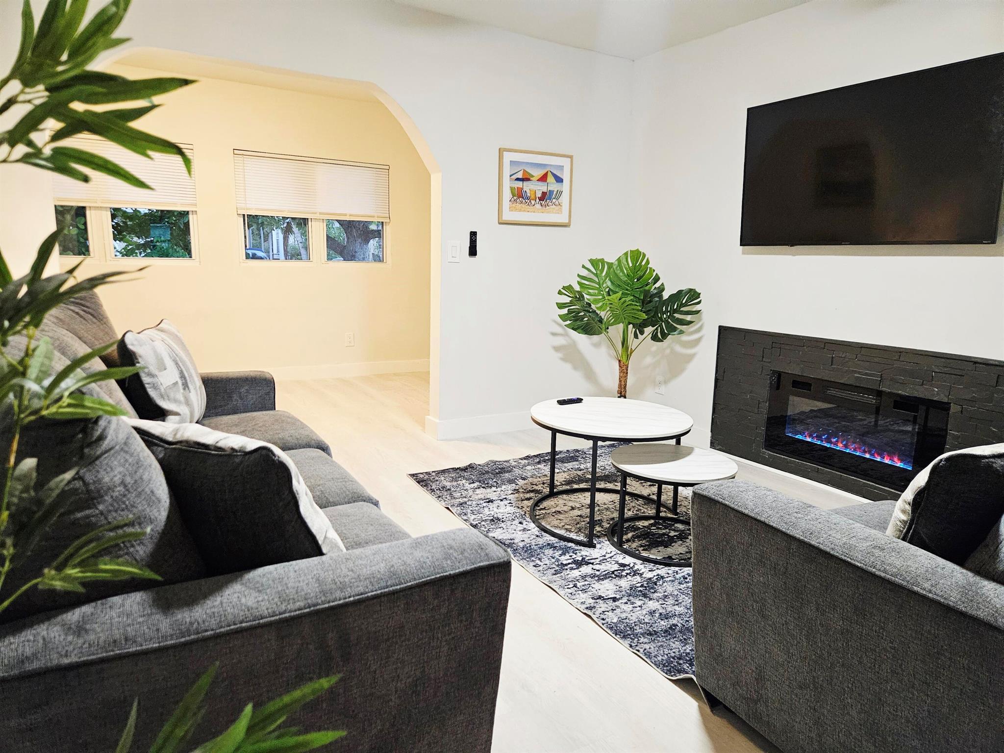 GARDENS THE - Residential Lease