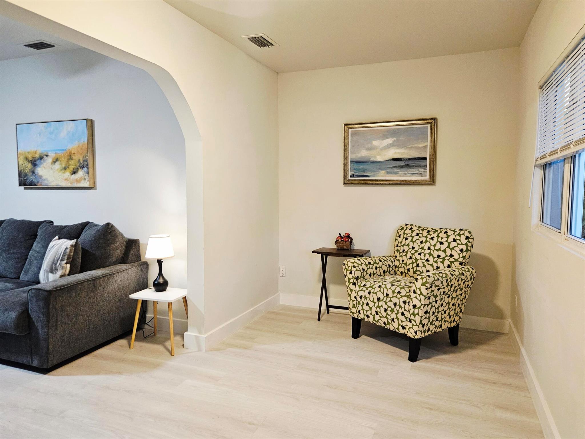 GARDENS THE - Residential Lease