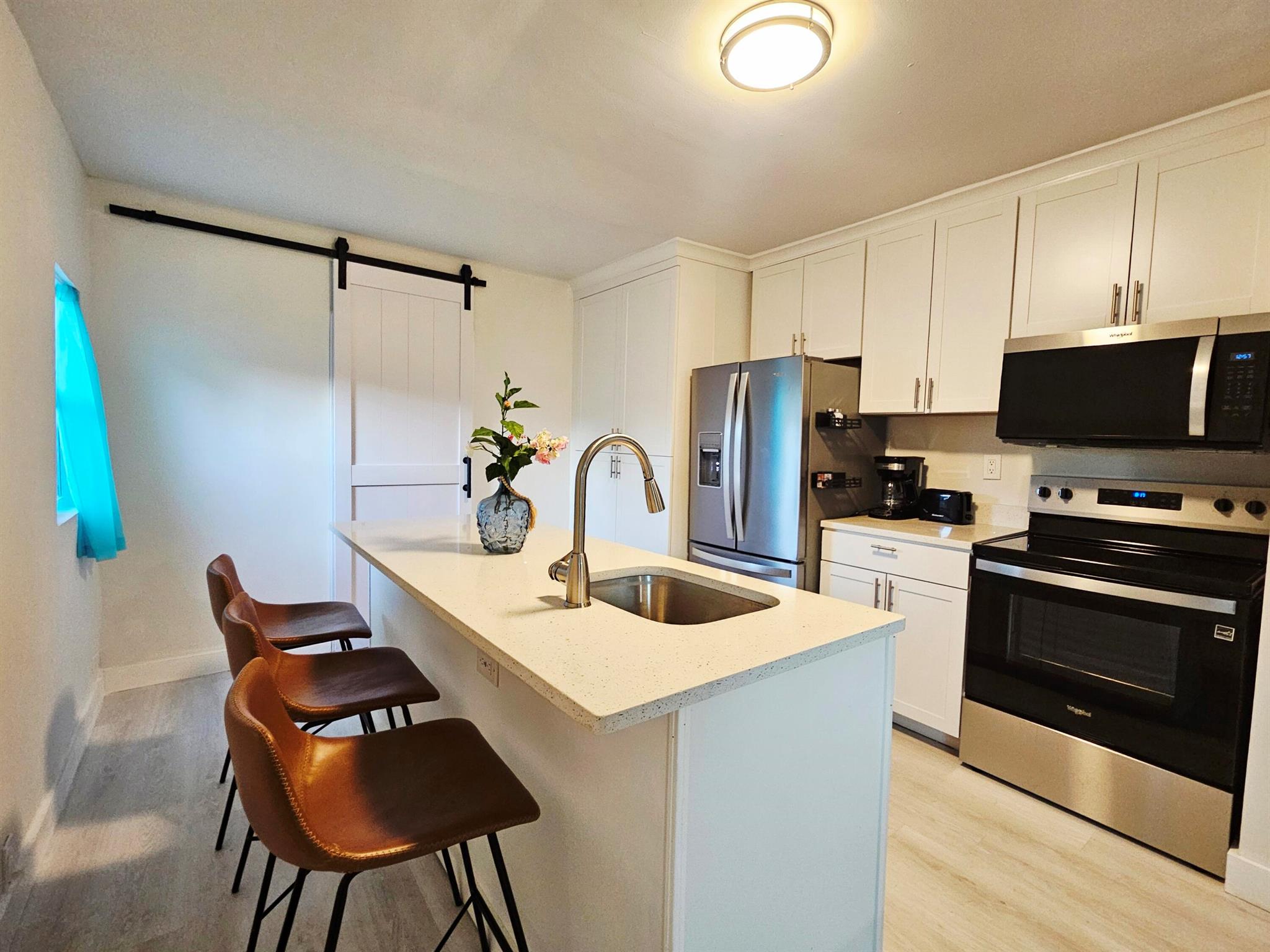 GARDENS THE - Residential Lease