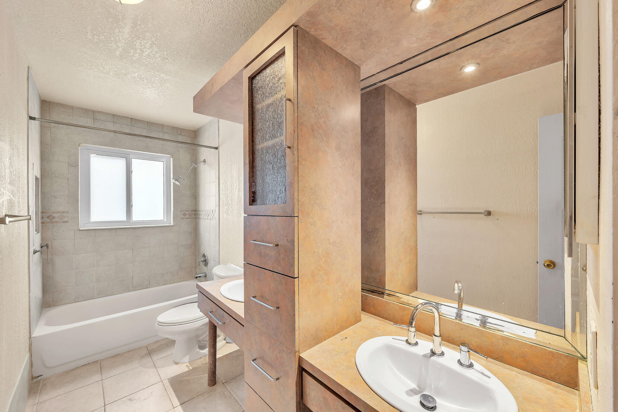 ROYAL LAND AMENDED - Residential