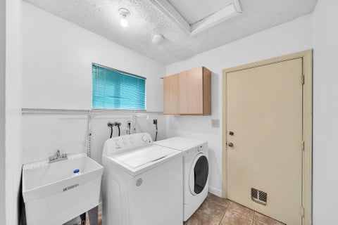 Tiny photo for 4377 NW 88th Terrace, Coral Springs, FL 33065 (MLS # R11138549)
