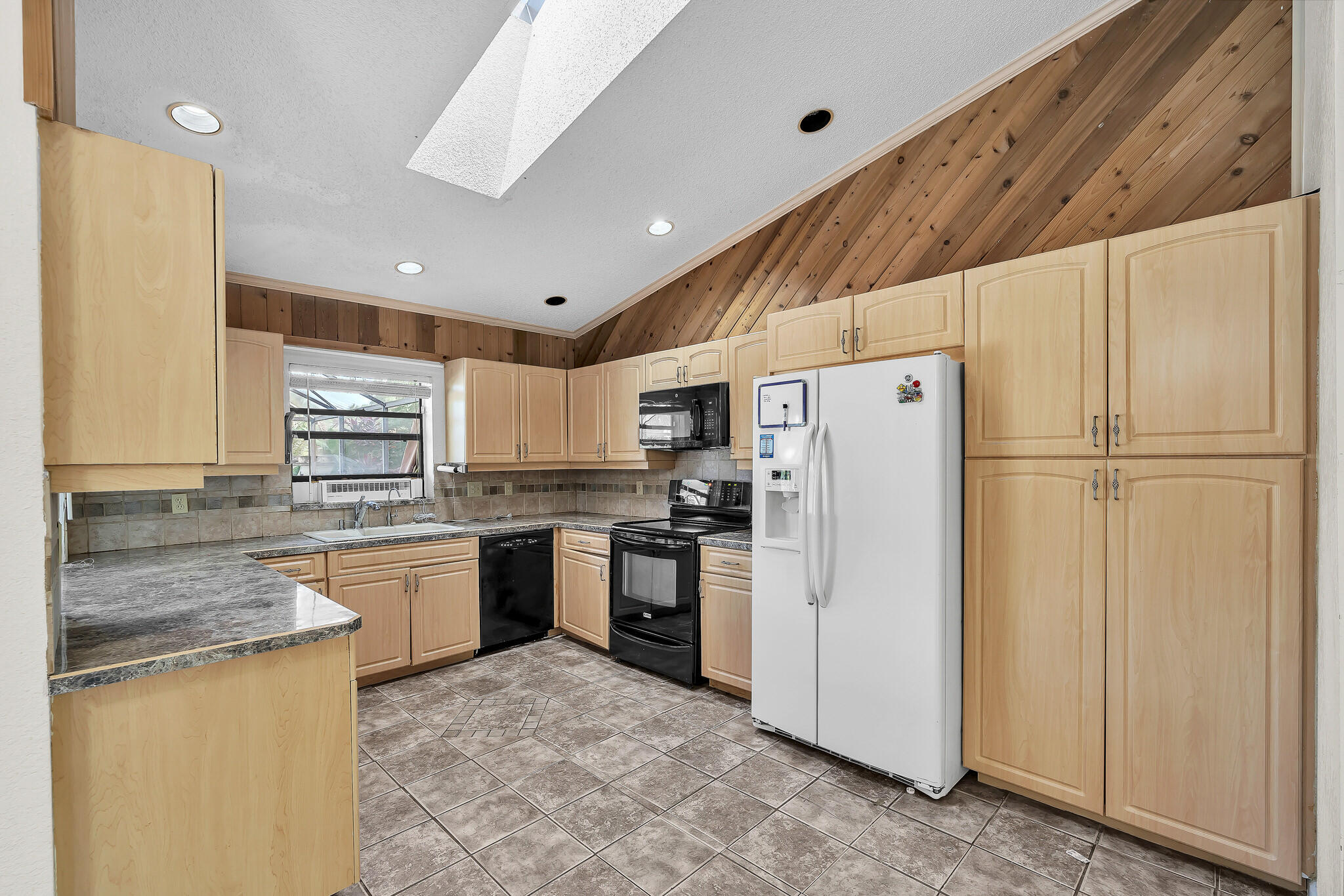 ROYAL LAND AMENDED - Residential