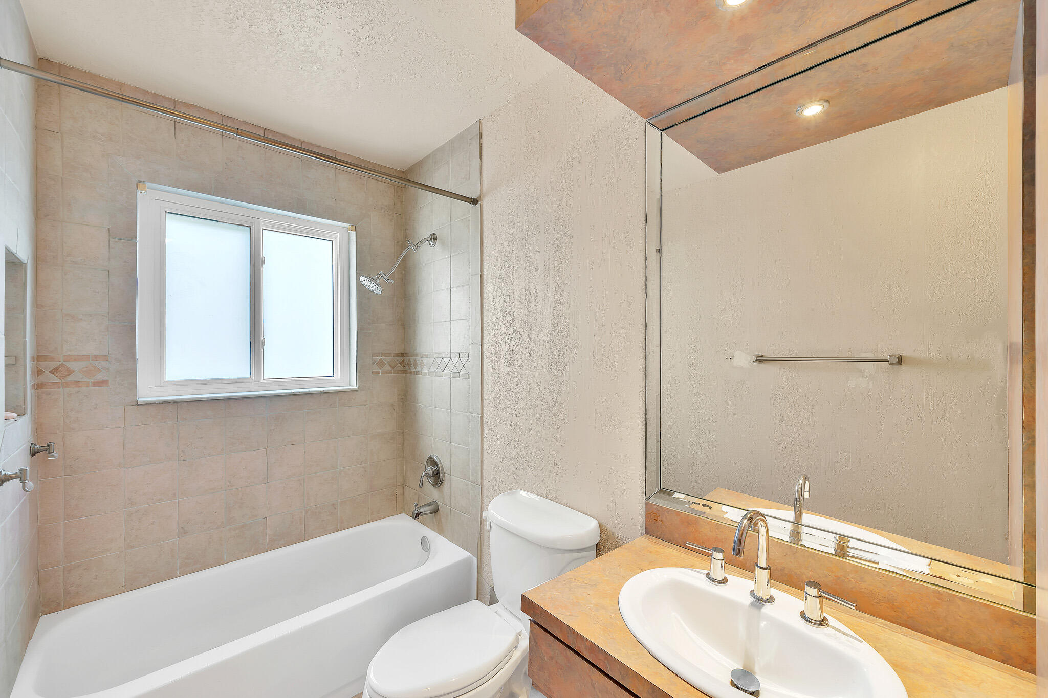 ROYAL LAND AMENDED - Residential