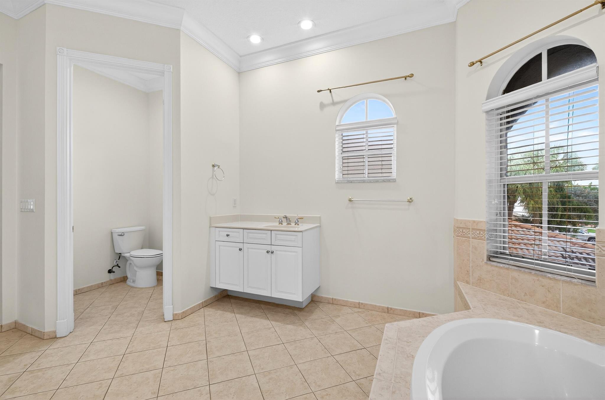 OLYMPIA 1 - Residential