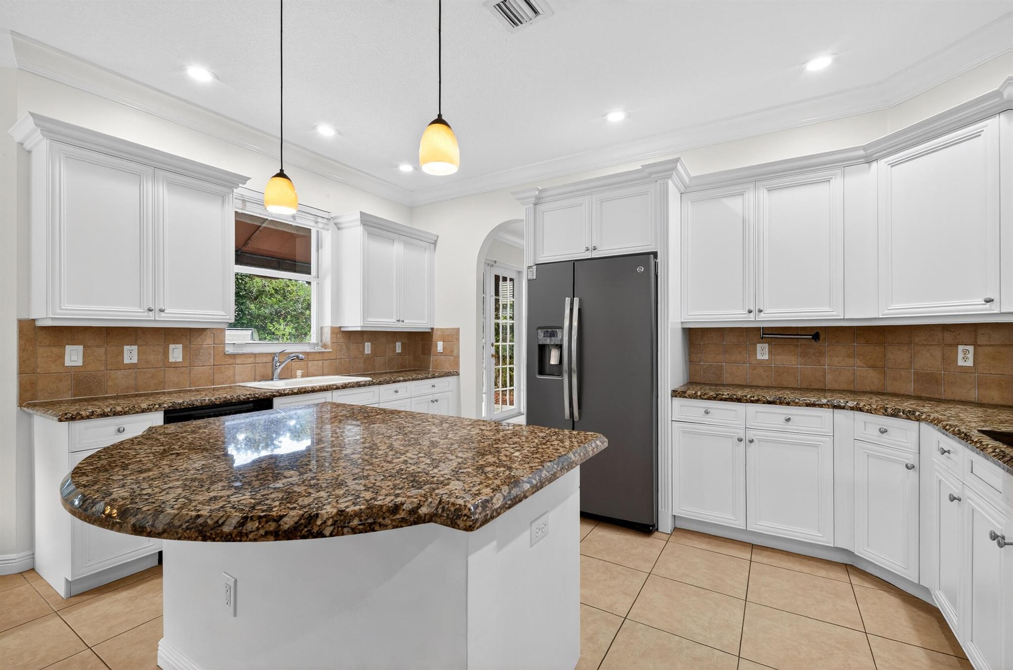 OLYMPIA 1 - Residential