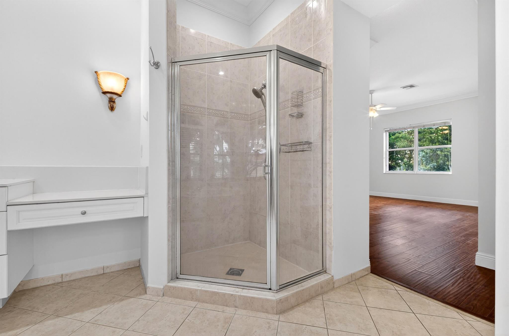 OLYMPIA 1 - Residential