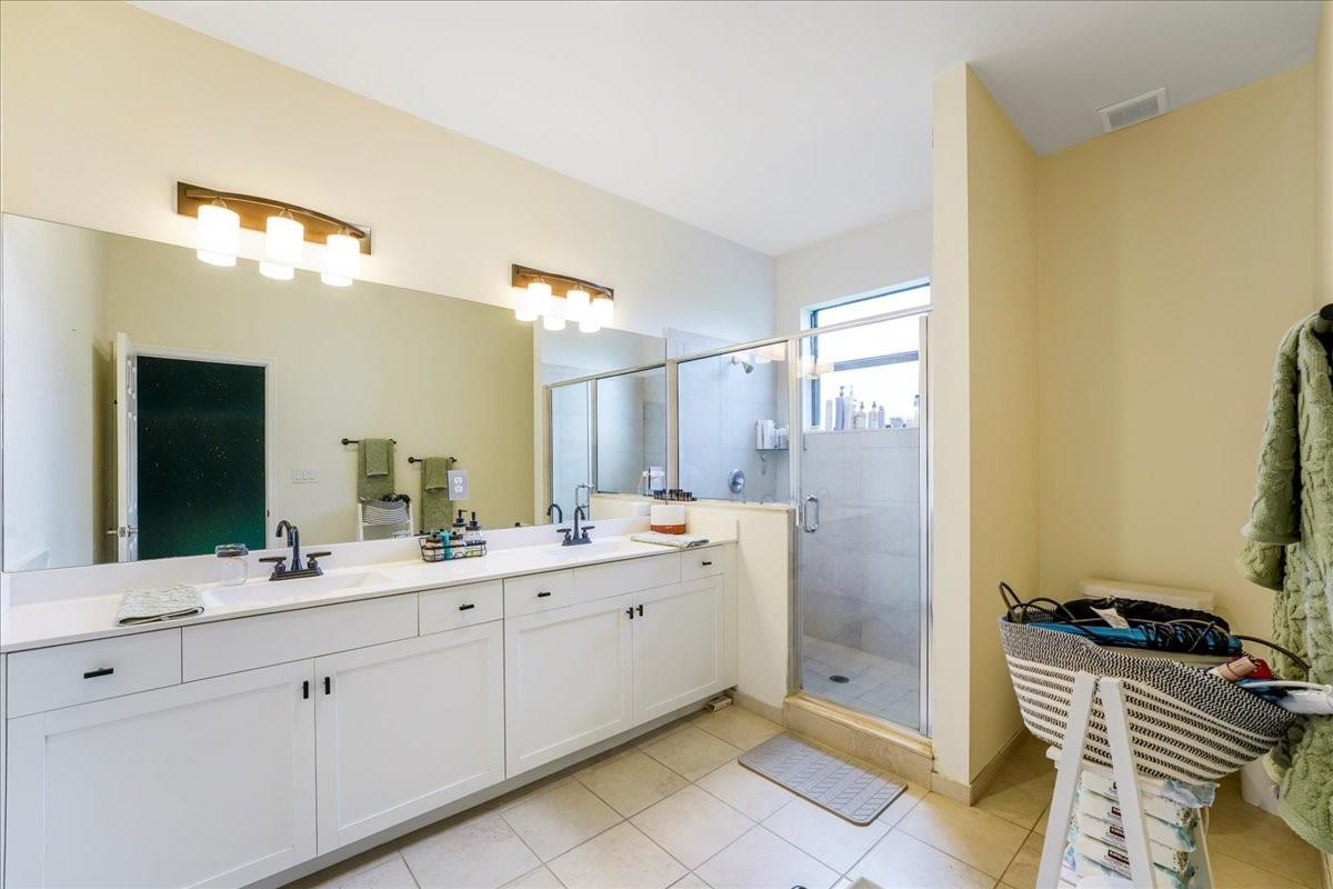 CELEBRATION POINTE - Residential