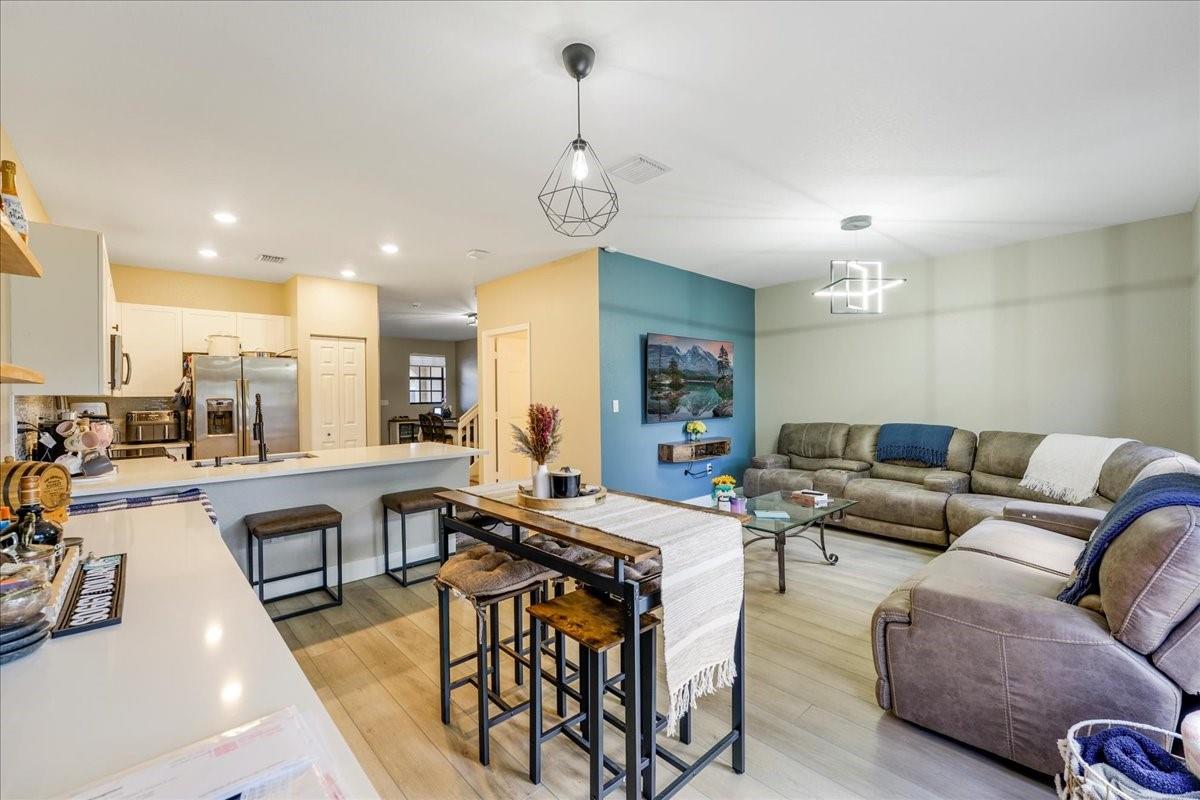 CELEBRATION POINTE - Residential