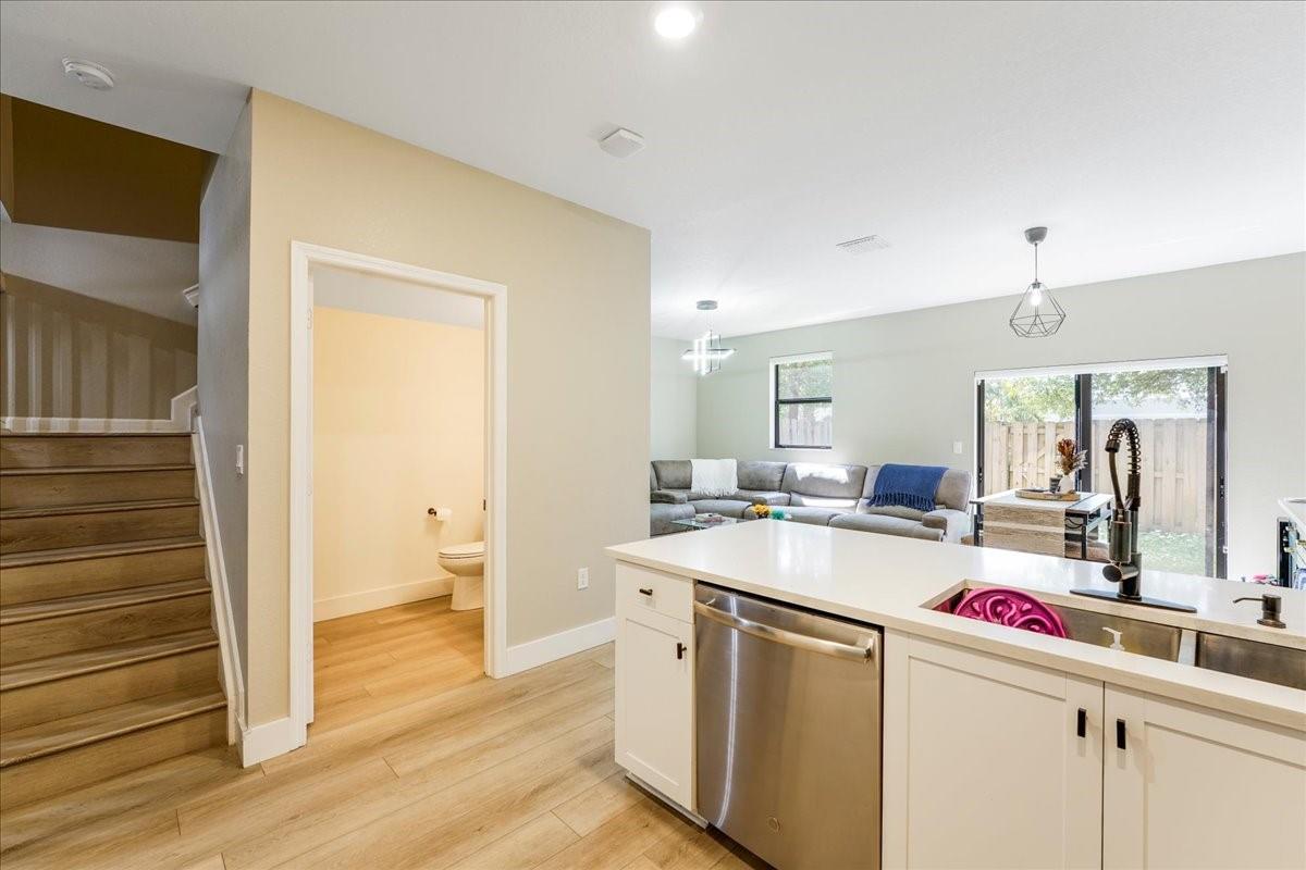 CELEBRATION POINTE - Residential