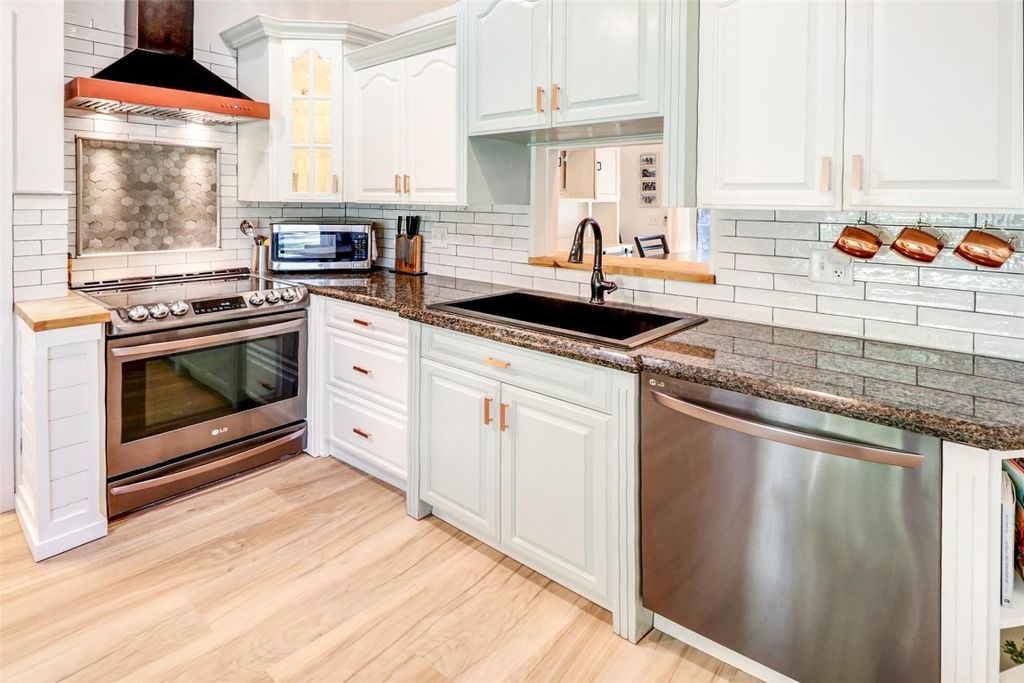 Photo of 5164 NW 53rd Avenue, Coconut Creek, FL 33073 (MLS # F10540577)