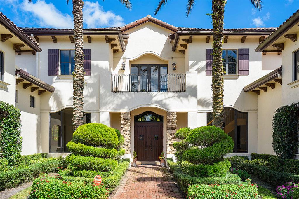 BONIELLOS ACRES - Residential