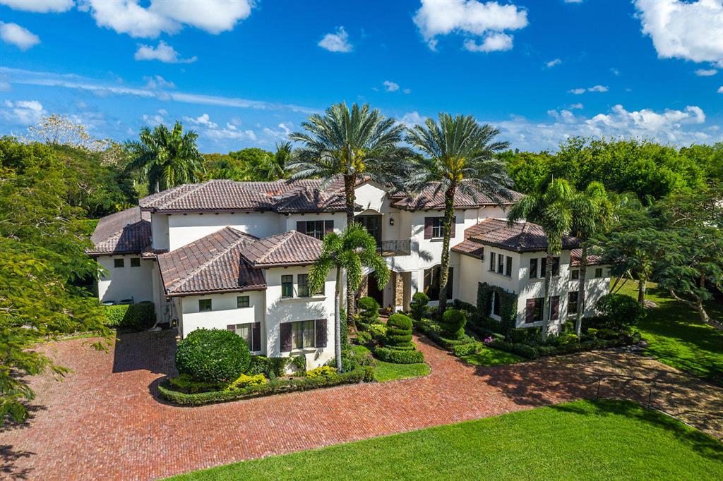 BONIELLOS ACRES - Residential