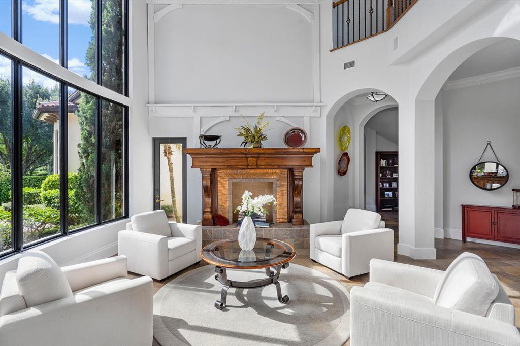 BONIELLOS ACRES - Residential