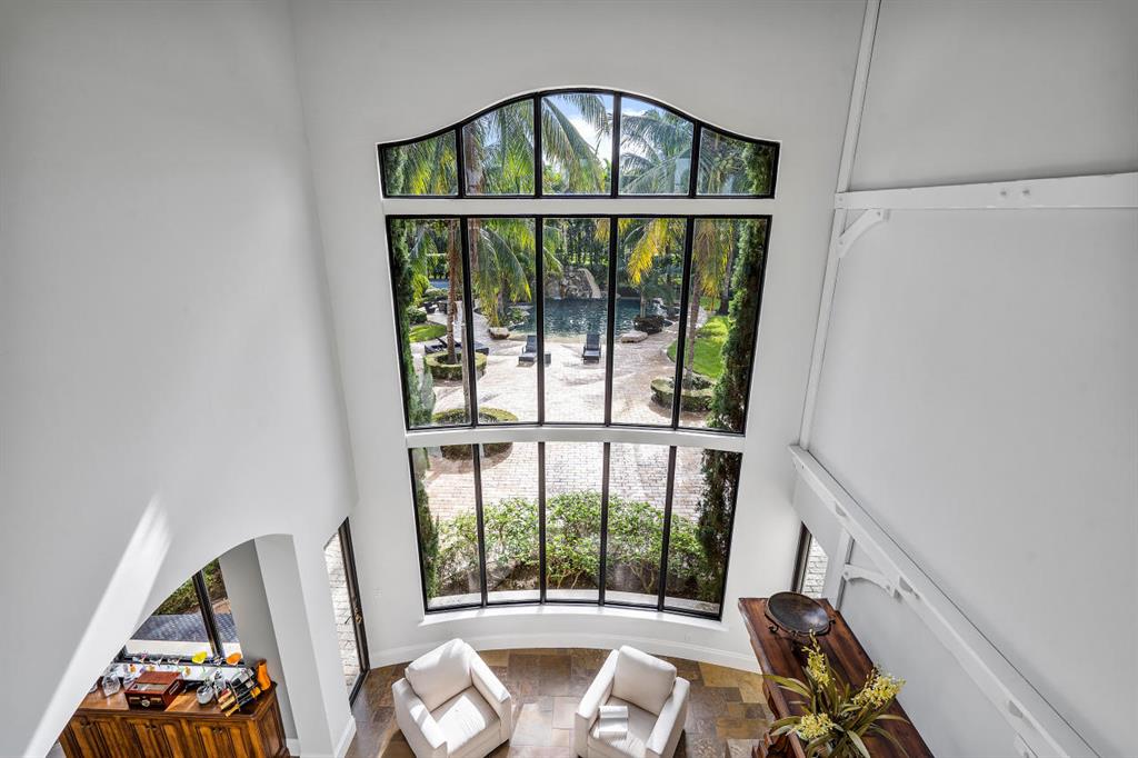 BONIELLOS ACRES - Residential