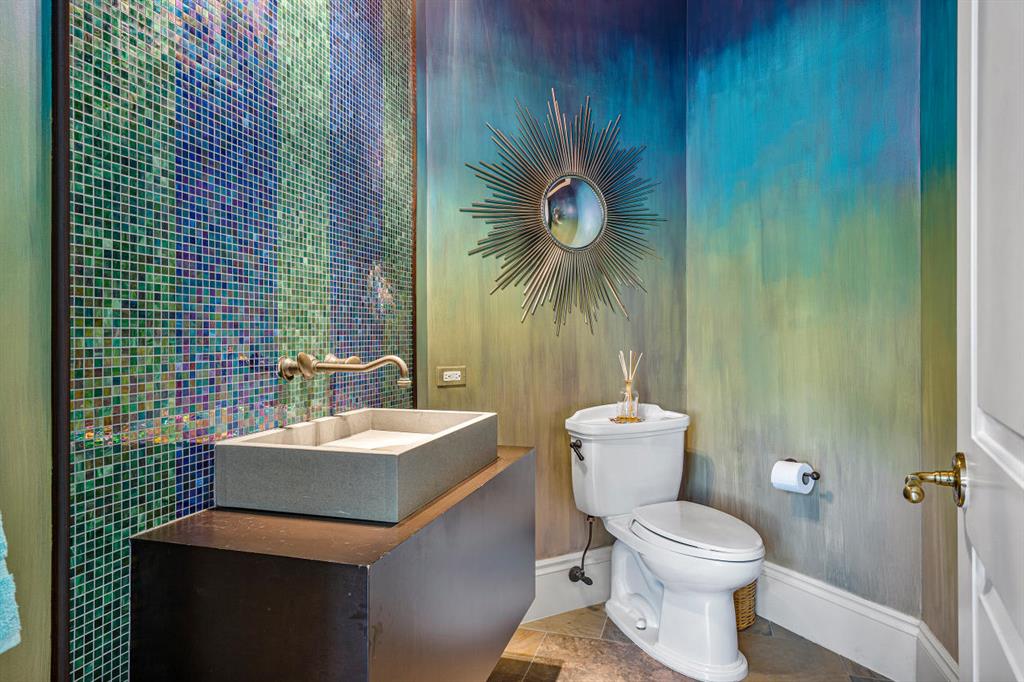 BONIELLOS ACRES - Residential