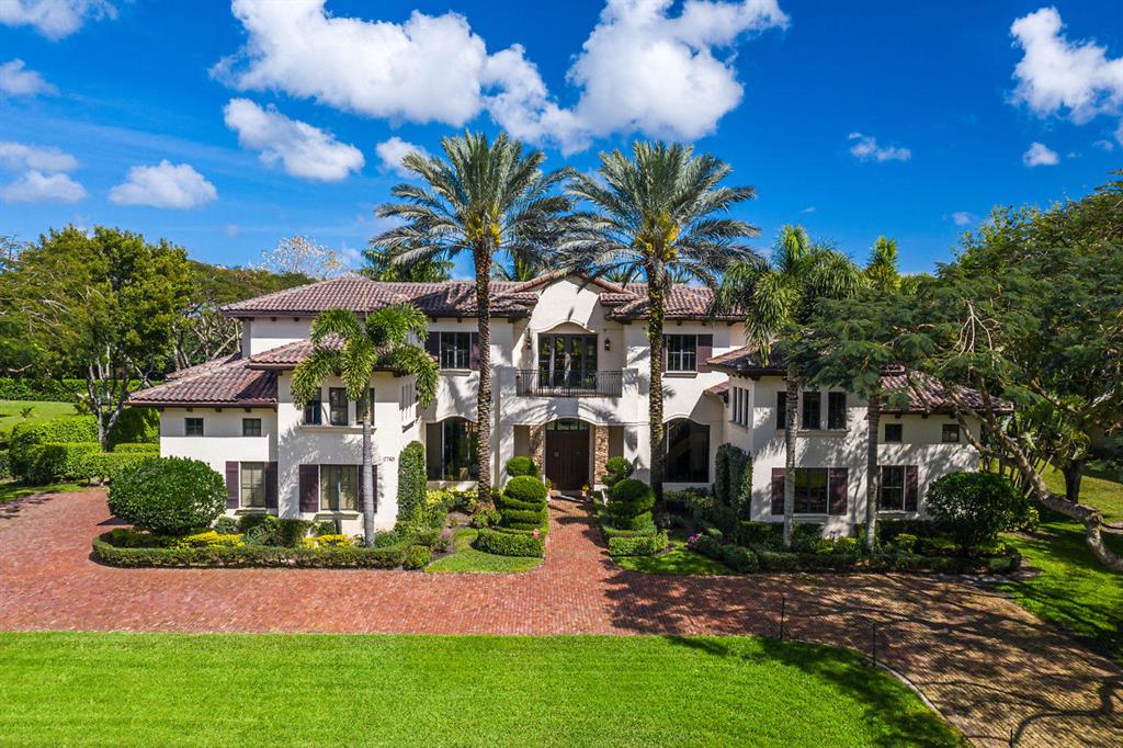 BONIELLOS ACRES - Residential