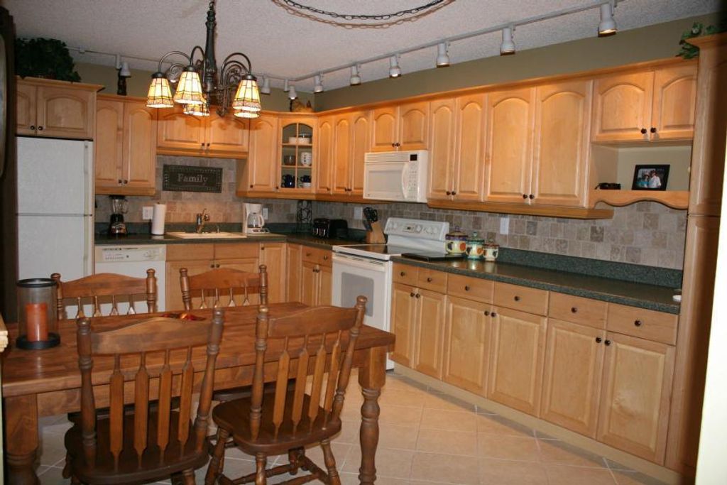 Photo of 1615 16th Terrace Ter, Palm Beach Gardens, FL 33418 (MLS # R10708369)