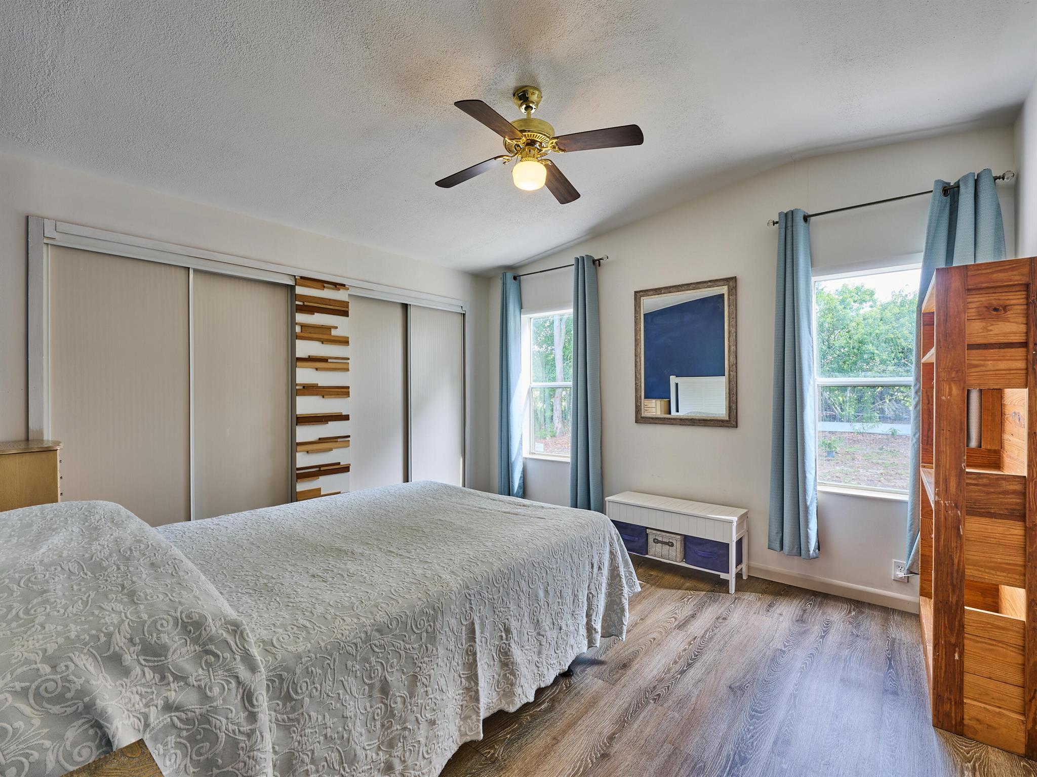 RIDGEWAY - Residential