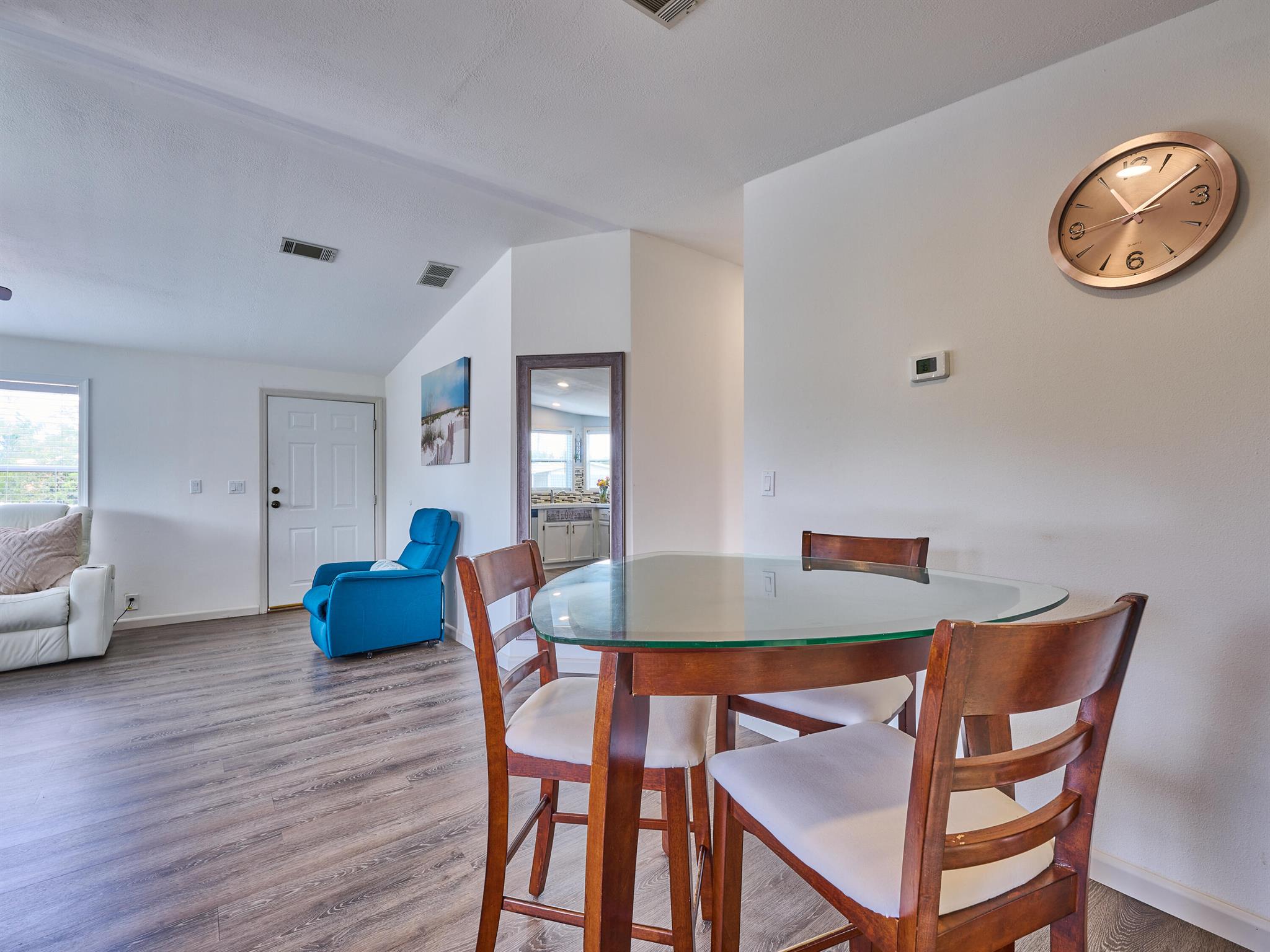 RIDGEWAY - Residential