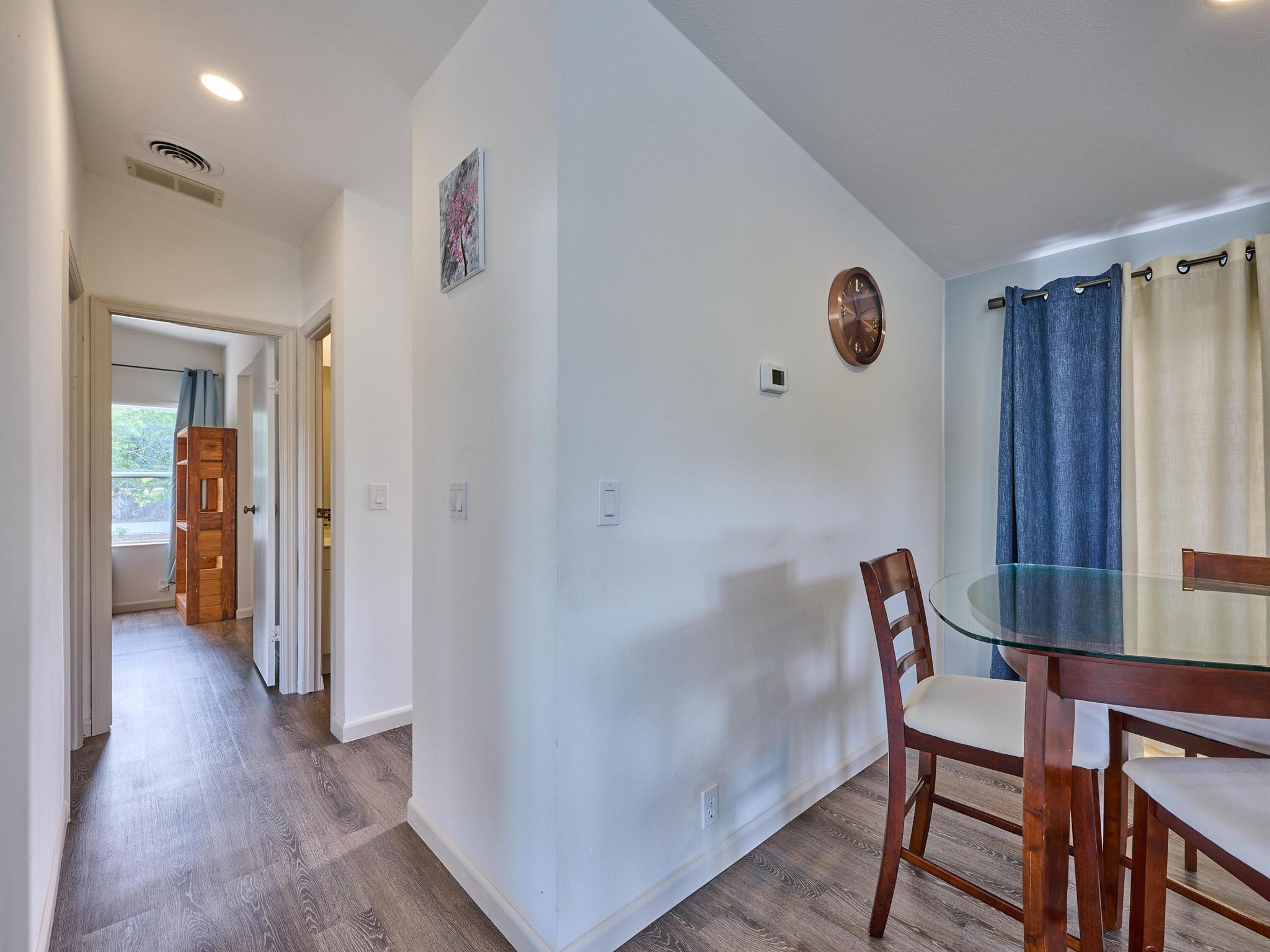 RIDGEWAY - Residential