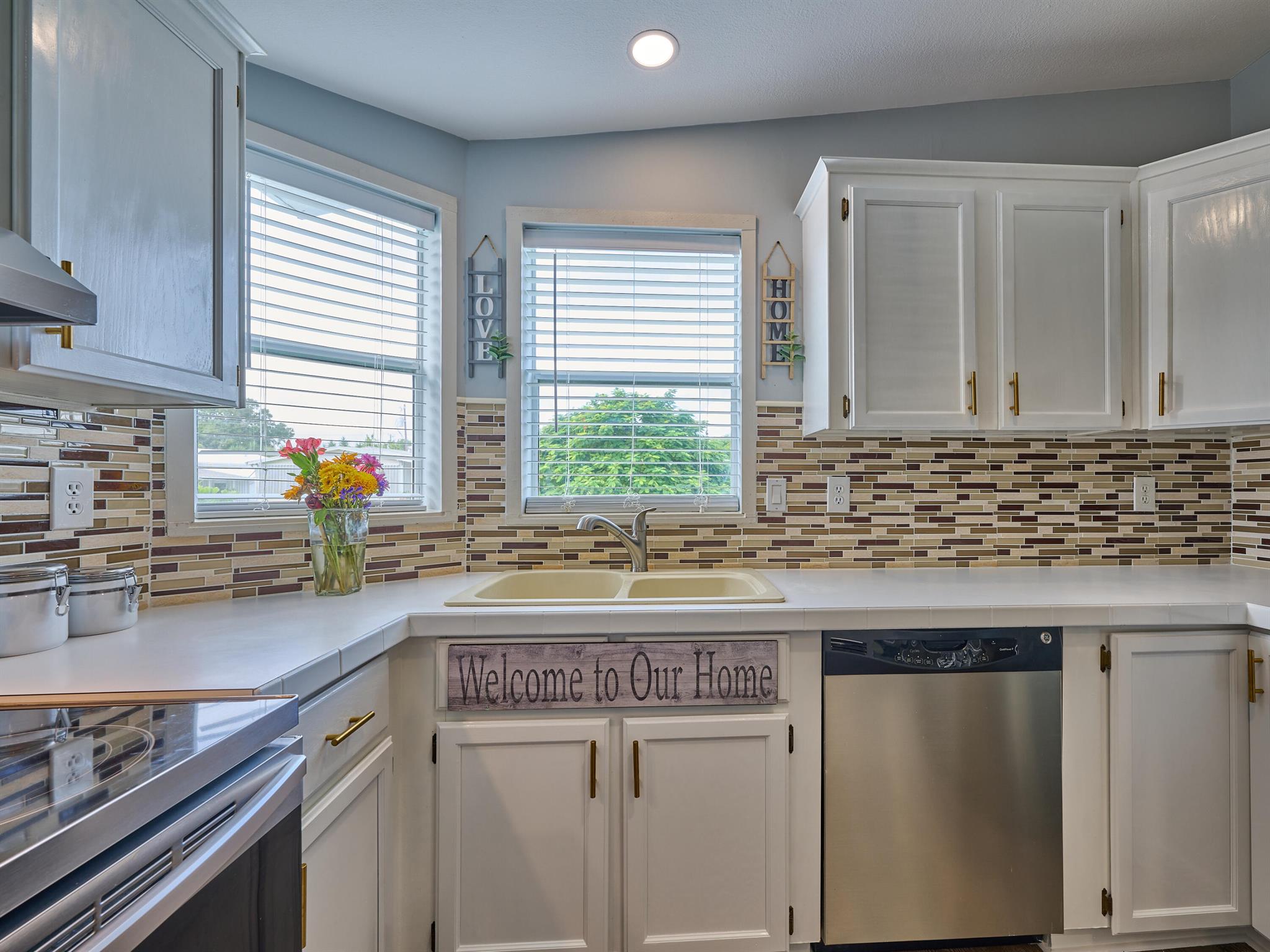 RIDGEWAY - Residential