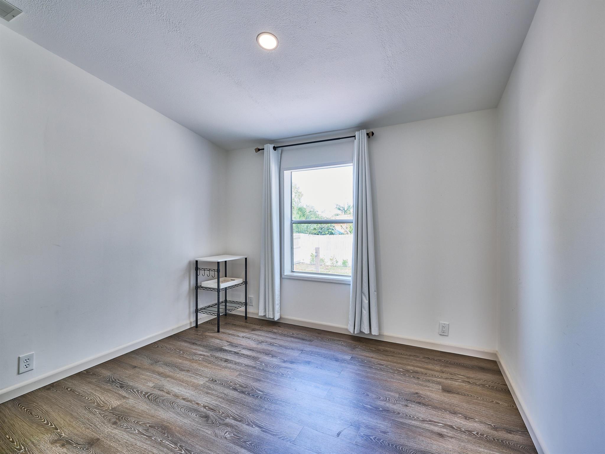 RIDGEWAY - Residential