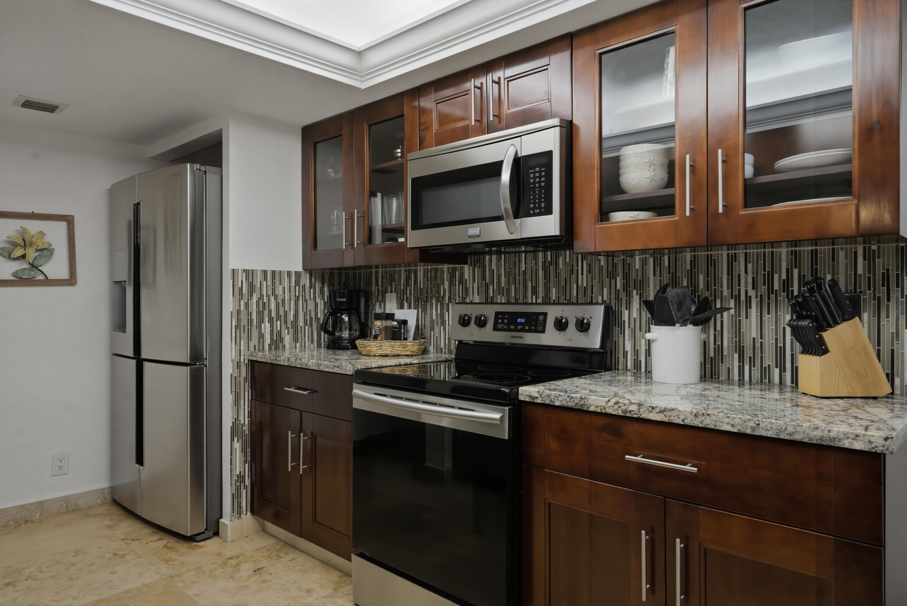 LAVERS RESORT & RACQUET CLUB - Residential