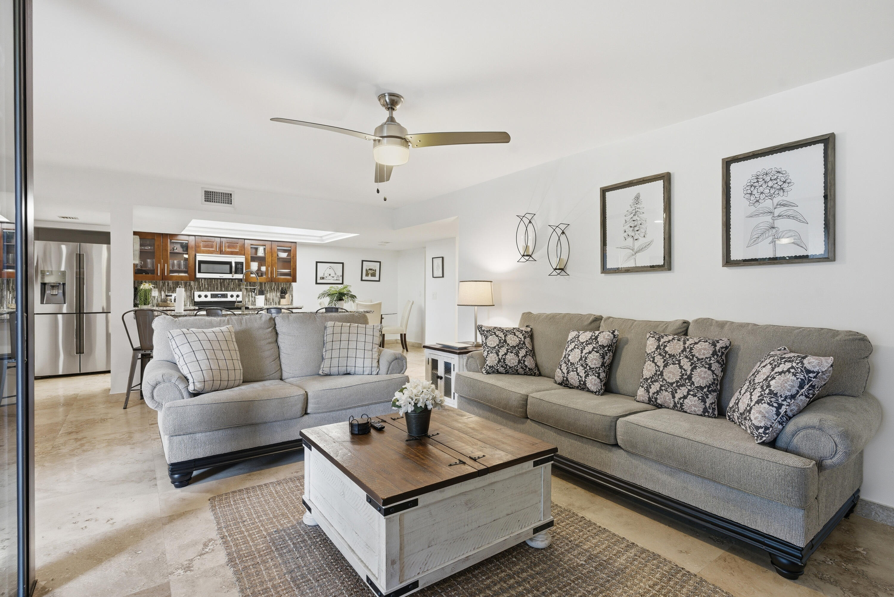 LAVERS RESORT & RACQUET CLUB - Residential