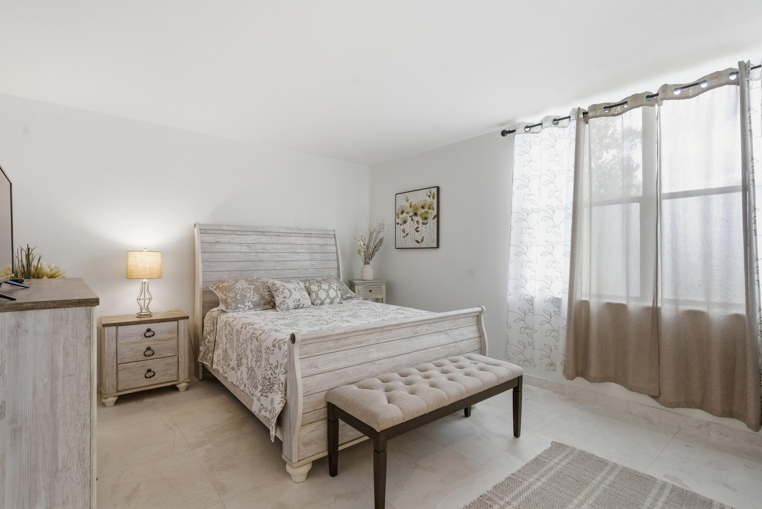 LAVERS RESORT & RACQUET CLUB - Residential