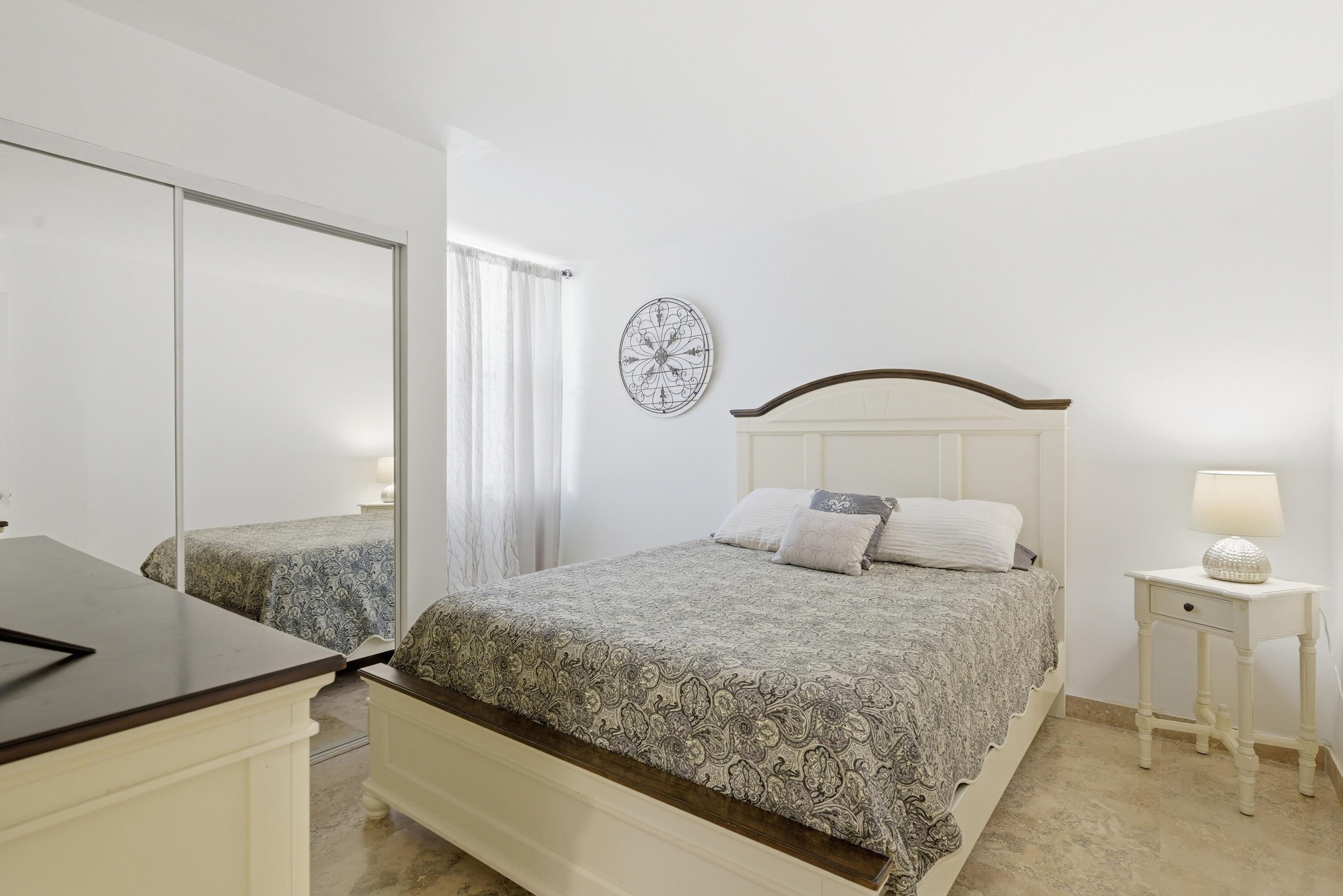 LAVERS RESORT & RACQUET CLUB - Residential