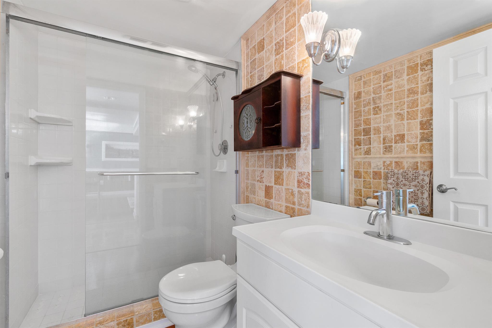 PALM BEACH HOUSE CONDO - Residential Lease