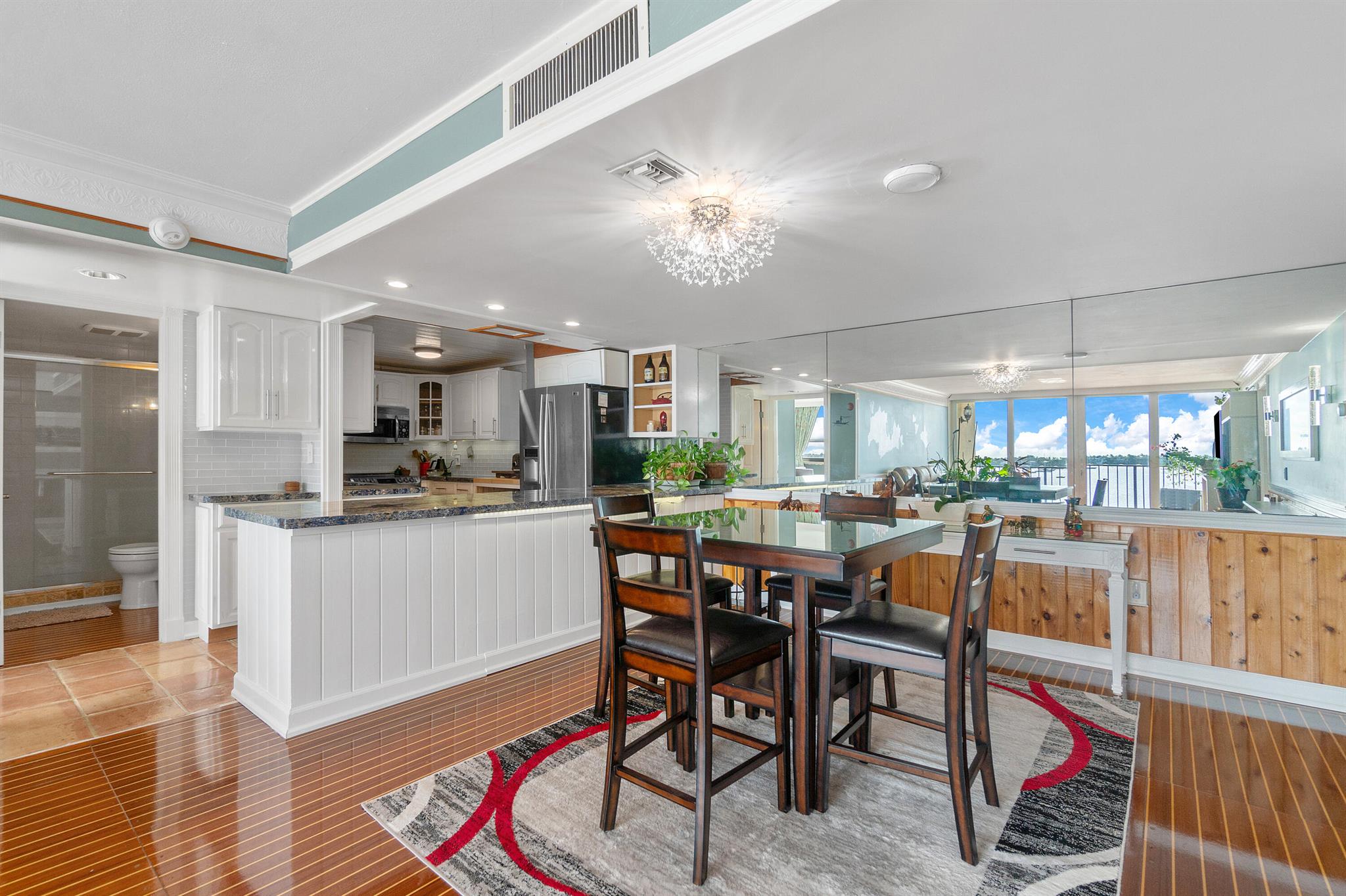 PALM BEACH HOUSE CONDO - Residential Lease