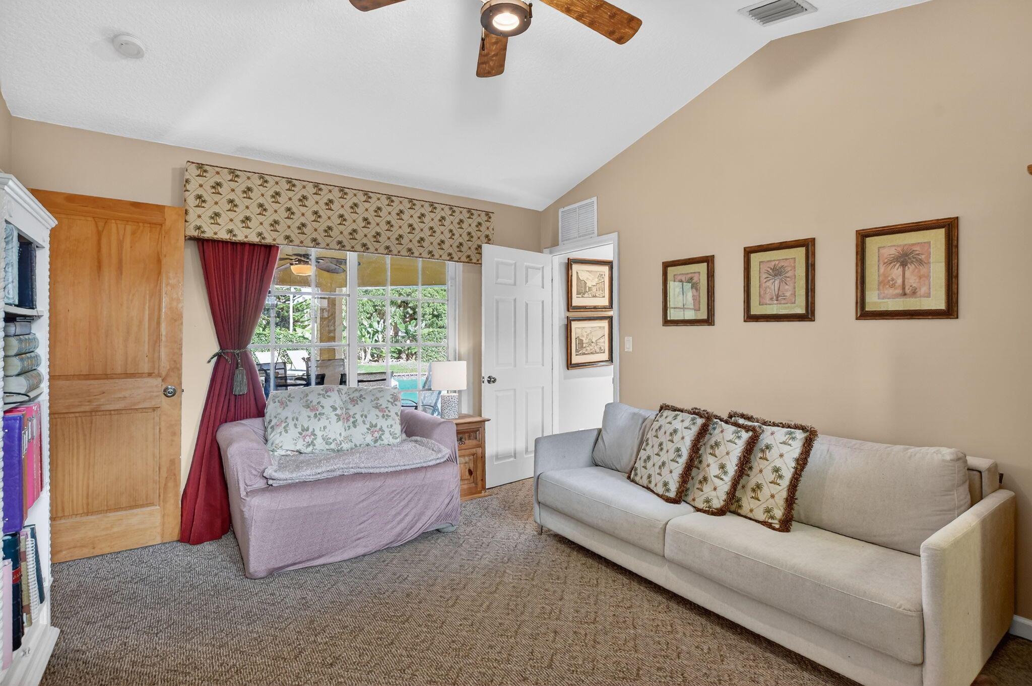 ESCONDIDO AT BOCA RATON 1 - Residential