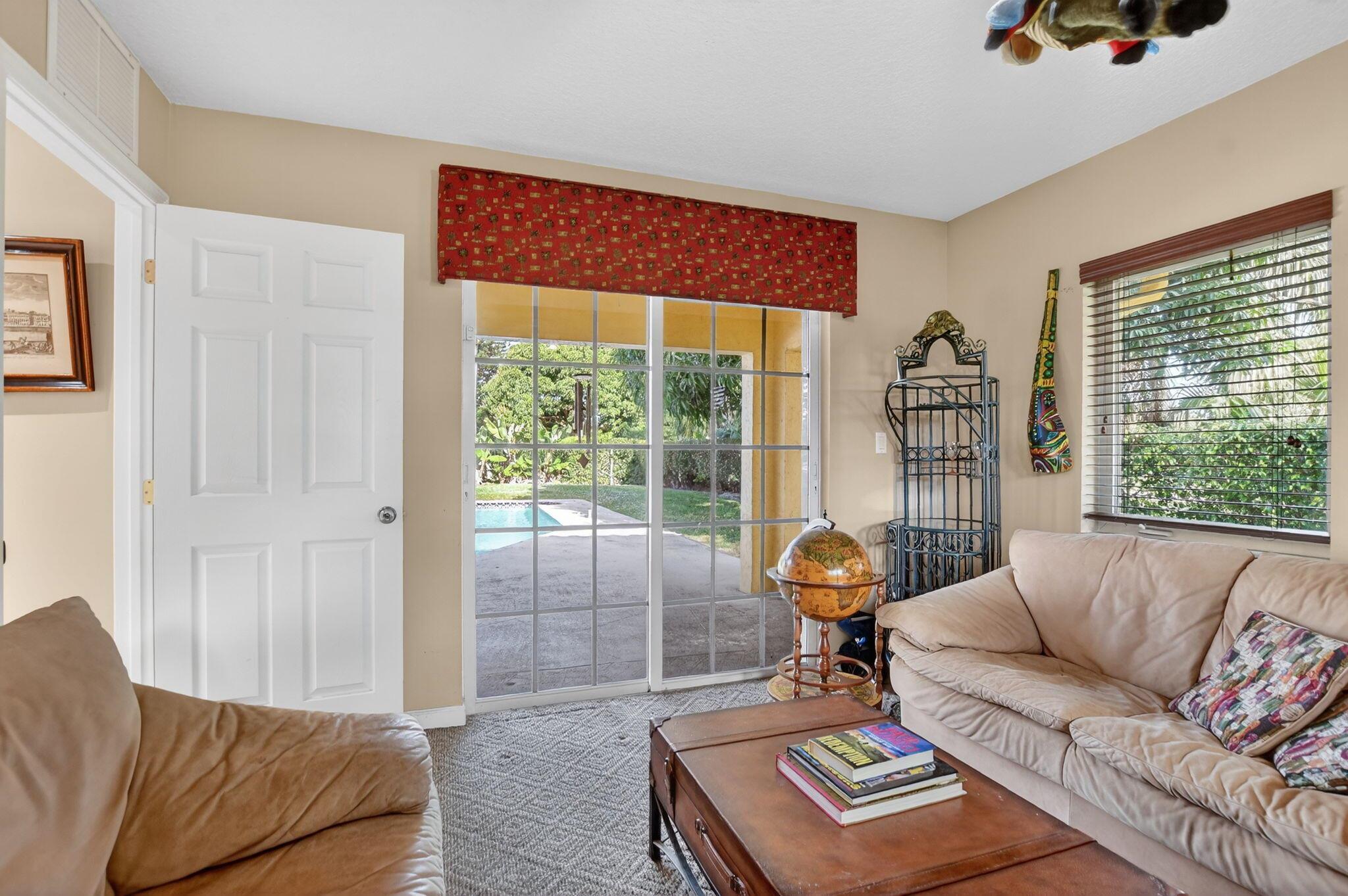 ESCONDIDO AT BOCA RATON 1 - Residential