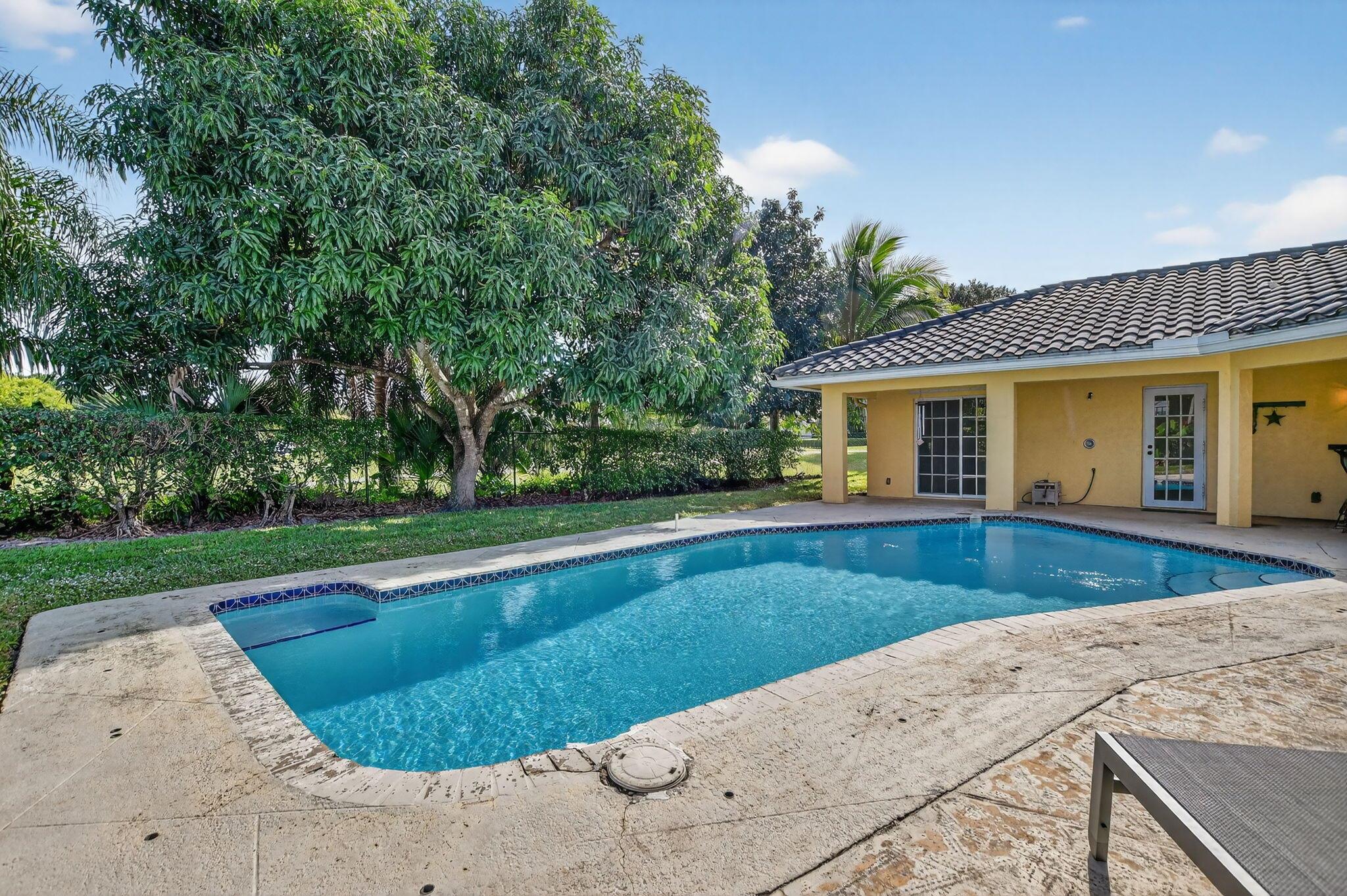 ESCONDIDO AT BOCA RATON 1 - Residential